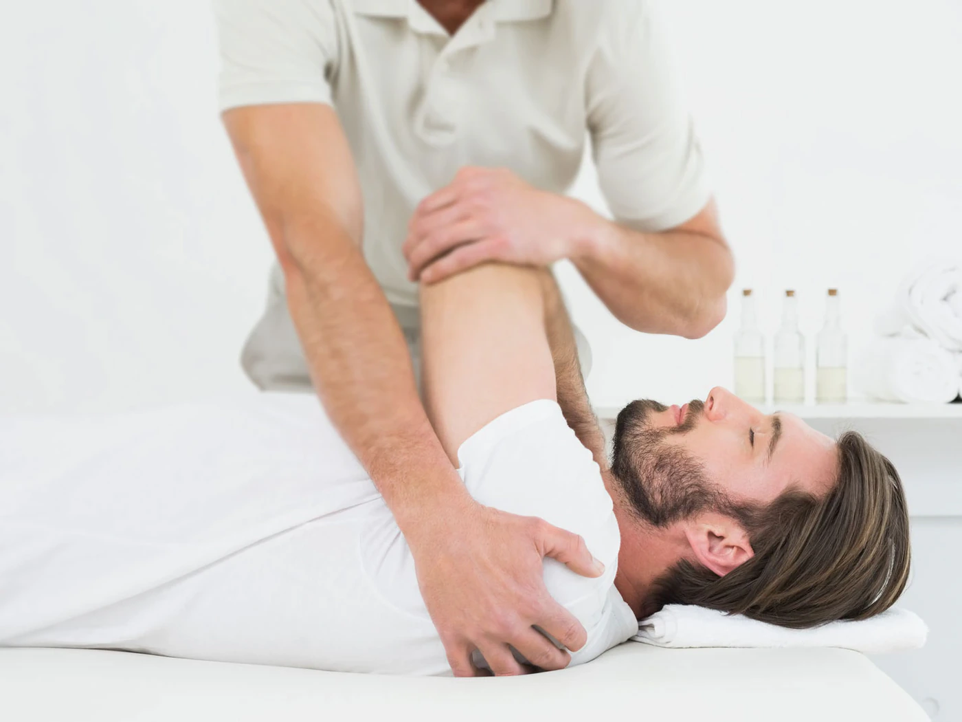 Geführte Dehnung nach sportlicher Überlastung – Massage Zentrum Bülach